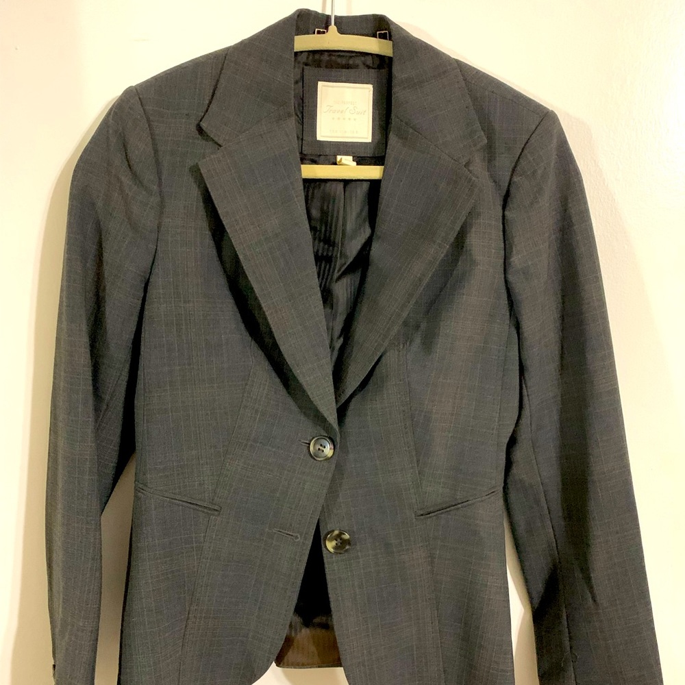 Limited jacket. Great. Excellent condition